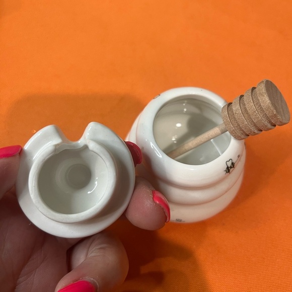 Ceramic Honey Pot with Dipper - Picture 4 of 11